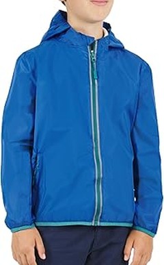 ¿Qué características debe tener la ropa outdoor para niños?