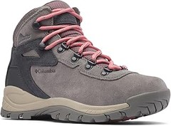 Errores a evitar al elegir botas de montaña para mujer